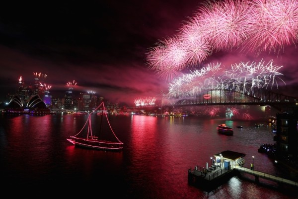 Sydney Celebrates New Year's Eve