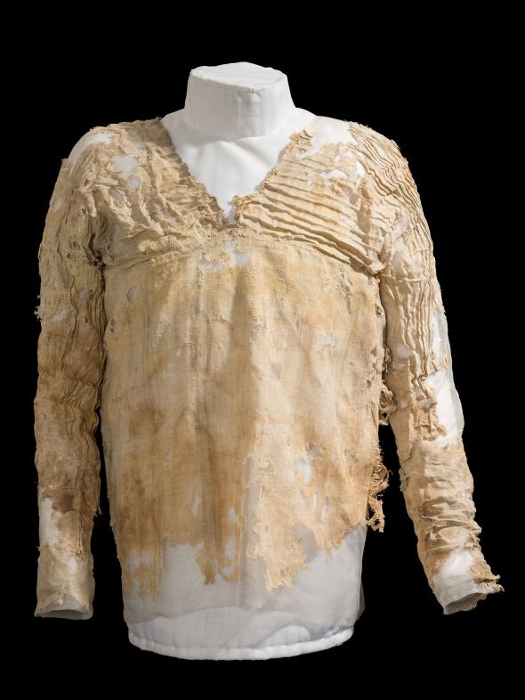 the oldest dress in the world