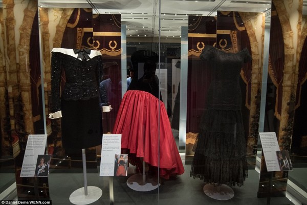 Princess Diana's iconic dresses 2